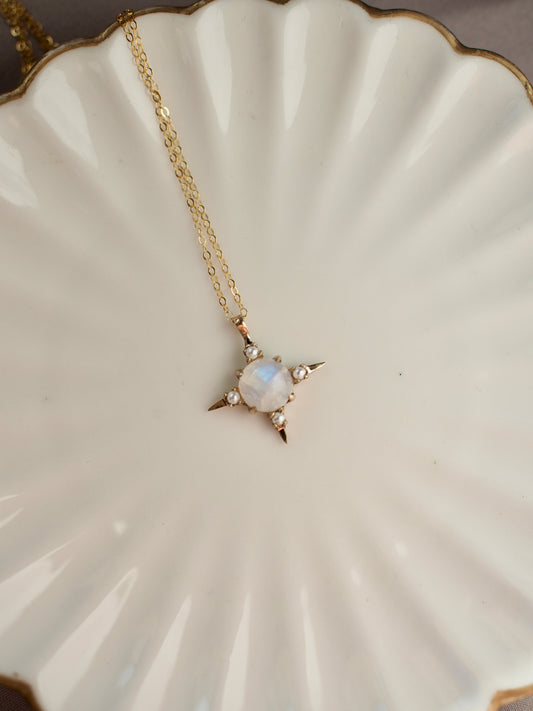 Moonstone and Pearl Divinity Necklace in Bronze