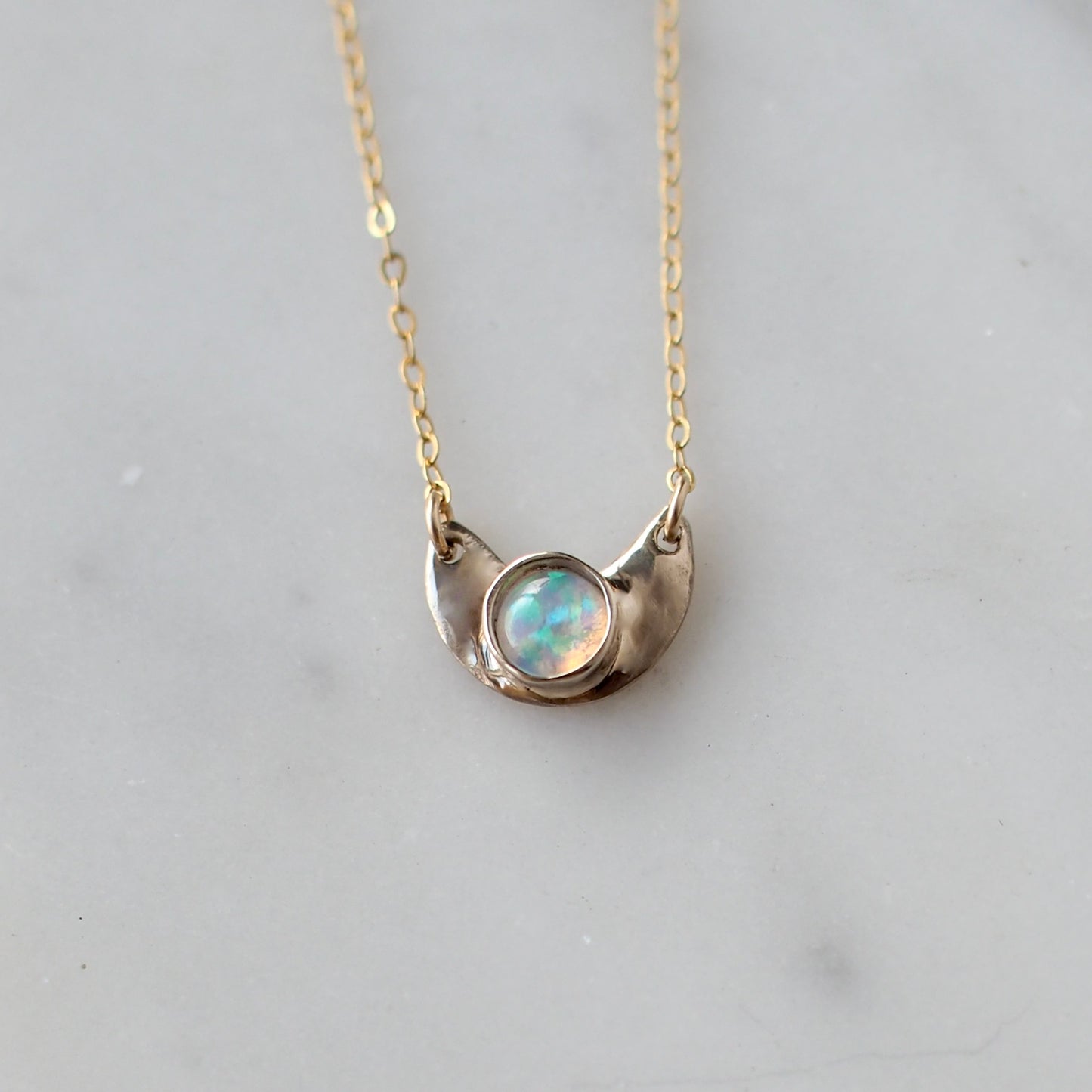 Little Lunar Choker - Dainty Moon Necklace