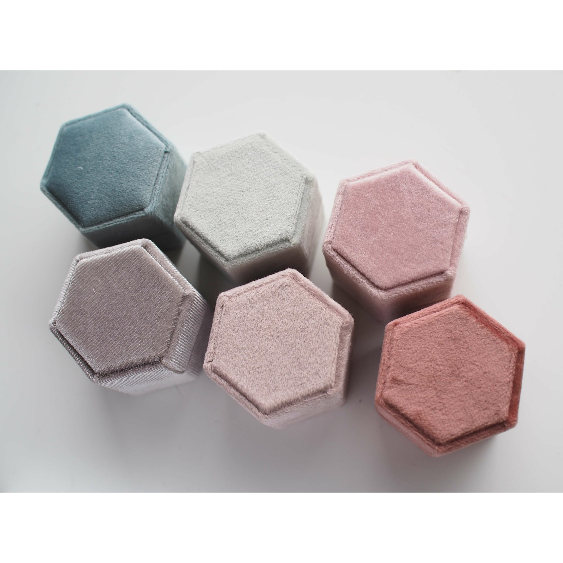 Iron Oxide Velvet Gift Box Color options